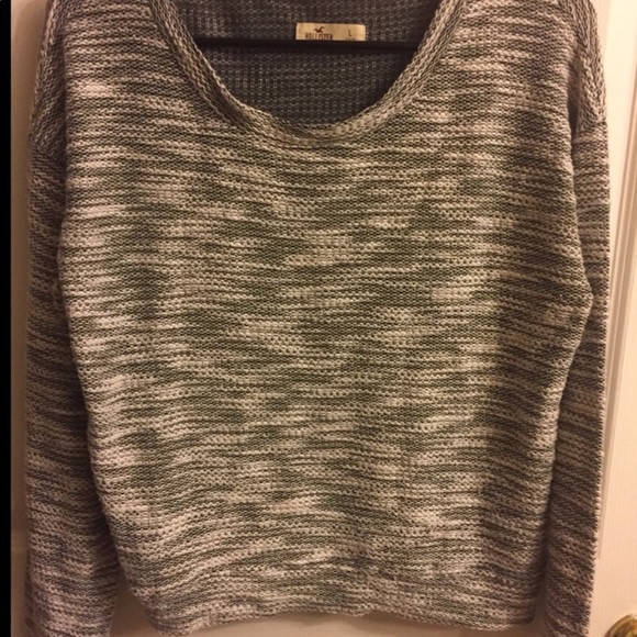 HOLLISTER SWEATER - Picture 1 of 4